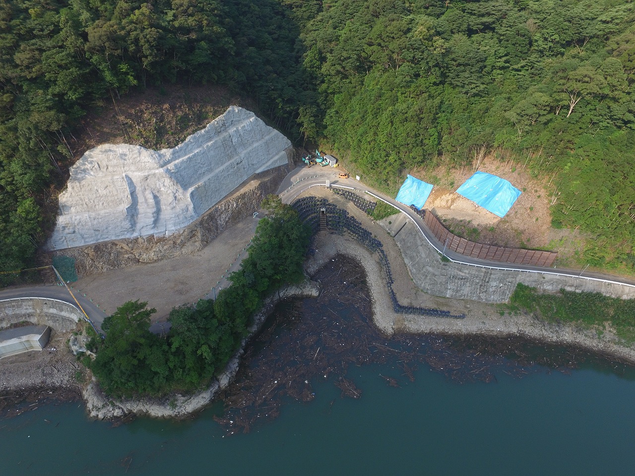 松尾工区道路改良工事の写真