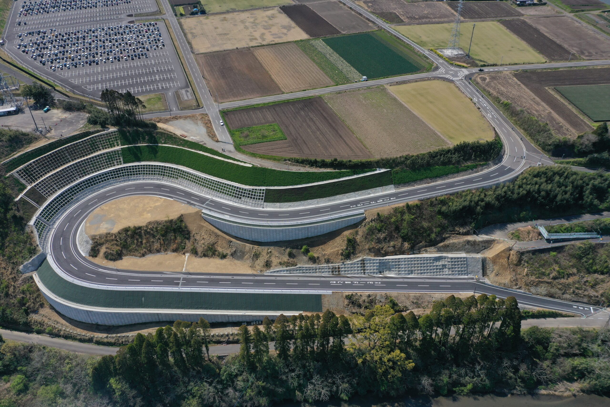 茂広毛平付・高岡線道路改良工事の写真