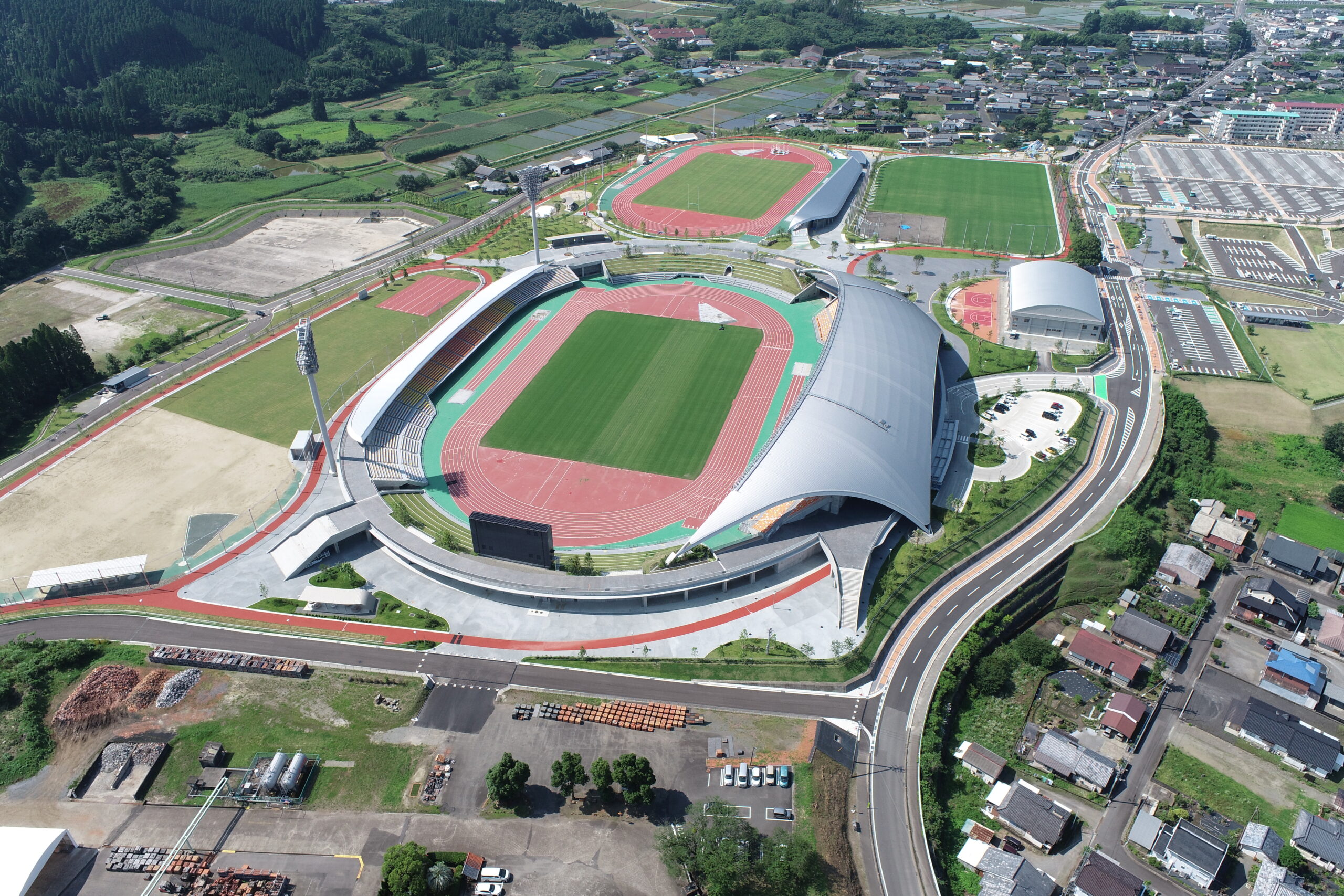 新宮崎県陸上競技場（2工区）の写真